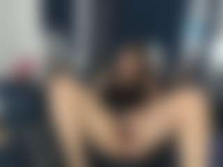 Live cam show with Missclouud - Body Massage on fapnchat