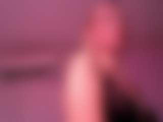 Live cam show with Overshine - Big Tits on AdultVida.com