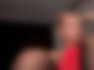 Overshine MILF webcam performer live streaming