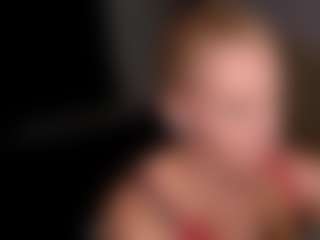 Overshine MILF webcam performer live streaming