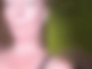 Live cam show with Overshine - Camel Toe on Milfs Live