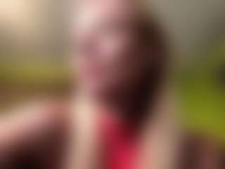 Live cam show with Overshine - Joi on mypornchat.com