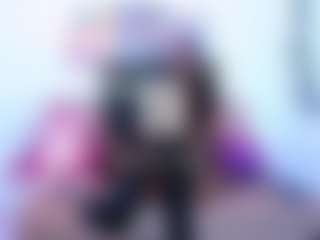 Live cam show with Queen-emma - Ass Bouncing on TottyGirls