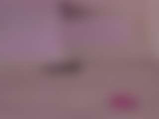 Live cam show with RemyLarson - Blue Eyes on CamwithHer