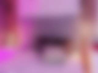Live cam show with Sofii Cruz - Ride on Camsoda