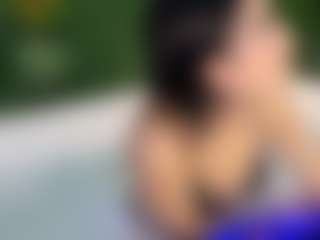 Live cam show with Sophi Bunny - Latina Petite on Camsoda | colombia
