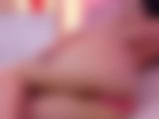 Live cam show with Sophi Bunny - Facial on Camsoda