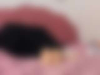 Live cam show with Sophi Bunny - Fingers on Soda Cam