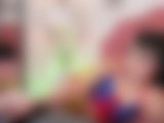 Live cam show with Sophi Bunny - Facial on Camsoda