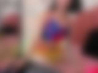 Live cam show with Sophi Bunny - Average on livesuperchat.net