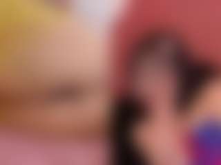 Live cam show with Sophi Bunny - Facial on Camsoda