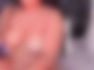Susana Mont's Live Sex Cam Show