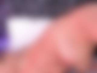 Susana Mont's Live Sex Cam Show