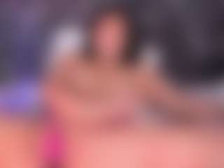 Susana Mont's Live Sex Cam Show