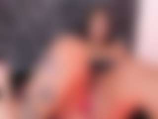 Susana Mont's Live Sex Cam Show