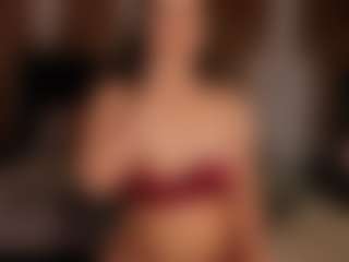 Live cam show with VictoriaaCruz - HD Brown Hair on StripNow