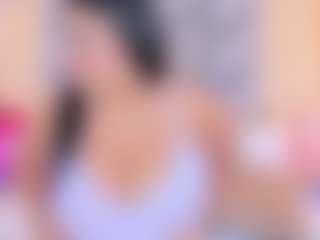 Live cam show with Violet-Lover - Curvy Teen (18+) on Camiplay Live