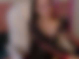 ZaraLuux's Live Sex Cam Show