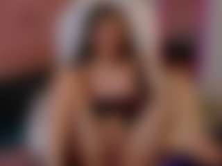 ZaraLuux's Live Sex Cam Show