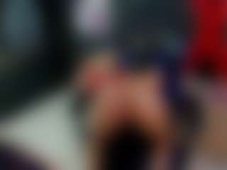 Live cam show with ZaraLuux - Oil on Hubzter Live