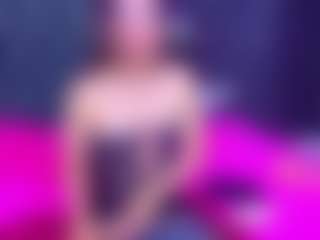 ZaraLuux's Live Sex Cam Show