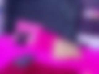 ZaraLuux's Live Sex Cam Show