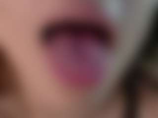 Live cam show with ZaraLuux - Cute on madthumbs