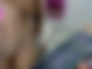ZaraLuux's Live Sex Cam Show