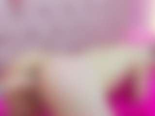 ZaraLuux's Live Sex Cam Show