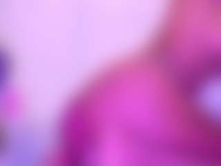 Live cam show with Zendayaa - Anal on Milfs Live