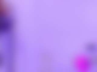 Live cam show with Zendayaa - New Blowjob on Camming Site