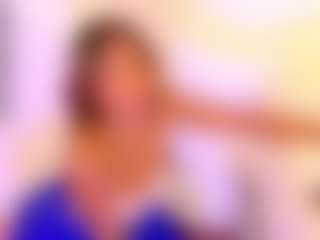 Live cam show with Zendayaa - Black Petite on alttransgirls