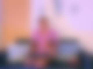 Live cam show with Zendayaa - Thin on Gym Cam Girls