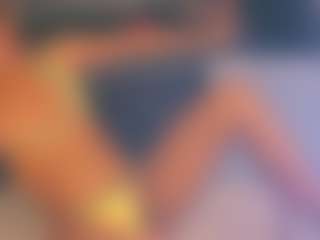 Live cam show with Zendayaa - Squirt on CamSodaAdn