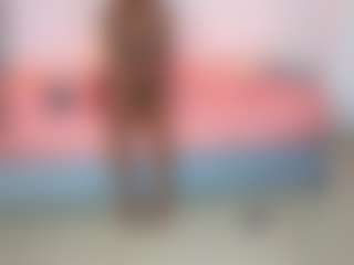 Live cam show with Zendayaa - Thin on TastyBlacksLive