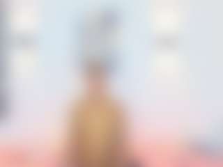 Zendayaa's Live Sex Cam Show