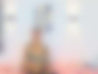 Zendayaa's Live Sex Cam Show