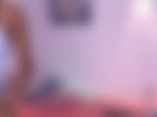 Live cam show with Zendayaa - Public Black on hotwifechat.live