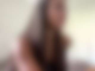 Marnera's Live Sex Cam Show