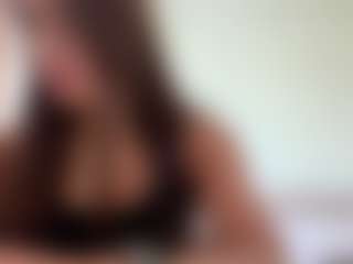Marnera's Live Sex Cam Show