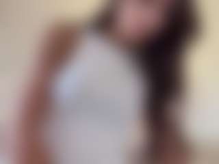 Marnera's Live Sex Cam Show