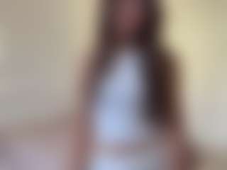Marnera's Live Sex Cam Show