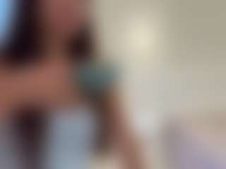 Live cam show with Marnera - Athletic Teen (18+) on SinfulBabes