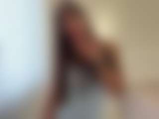 Live cam show with Marnera - Handjob on Camsoda