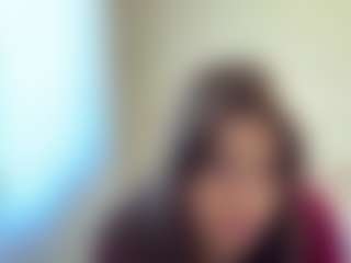 Live cam show with Marnera - Petite on Camsoda