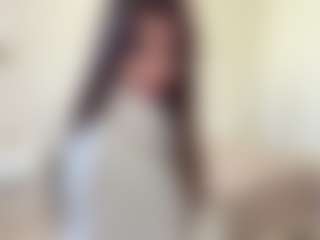 Live cam show with Marnera - Body Massage on slutload