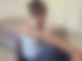Live cam show with Marnera - Shaved on Hubzter Live