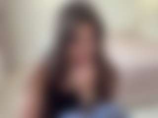 Live cam show with Marnera - Shake on Camsoda