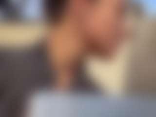 Live cam show with Marnera - Deepthroat on Camsoda