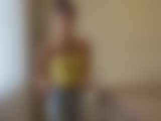 Live cam show with Marnera - Toes on Camsoda